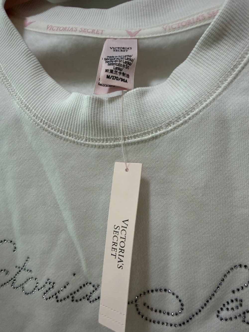 Victoria's Secret Cream Rhinestone Script Long Sleeve Tee M - Picture 4 of 8